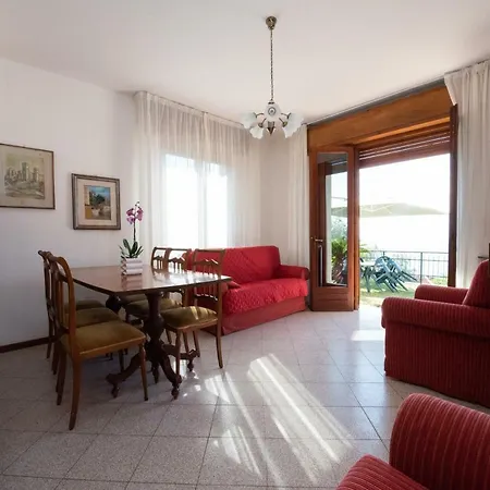 Margherita Torri Del Benaco