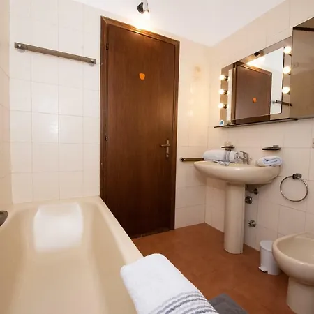 Holiday home Margherita Torri Del Benaco