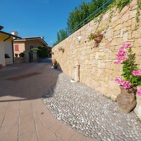 Margherita Holiday home Torri Del Benaco